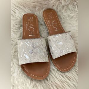 Matisse Beach cabana slide sandals leather upper w/ cow hair fur 8